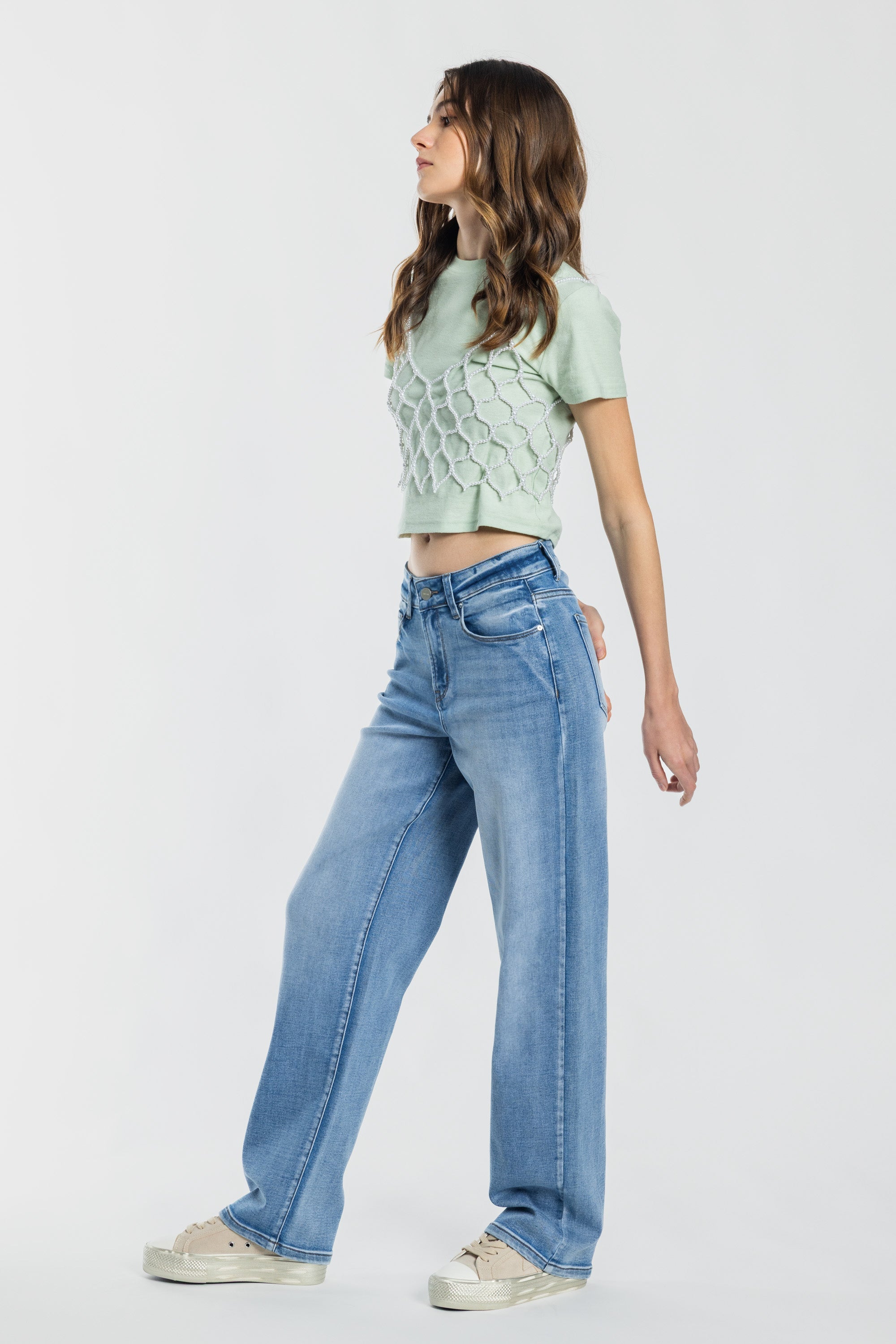 Women's straight leg blue jeans, comfortable everyday wear