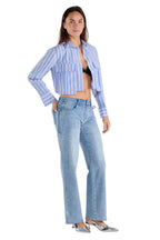 Women's straight leg blue jeans, casual style for everyday wear
