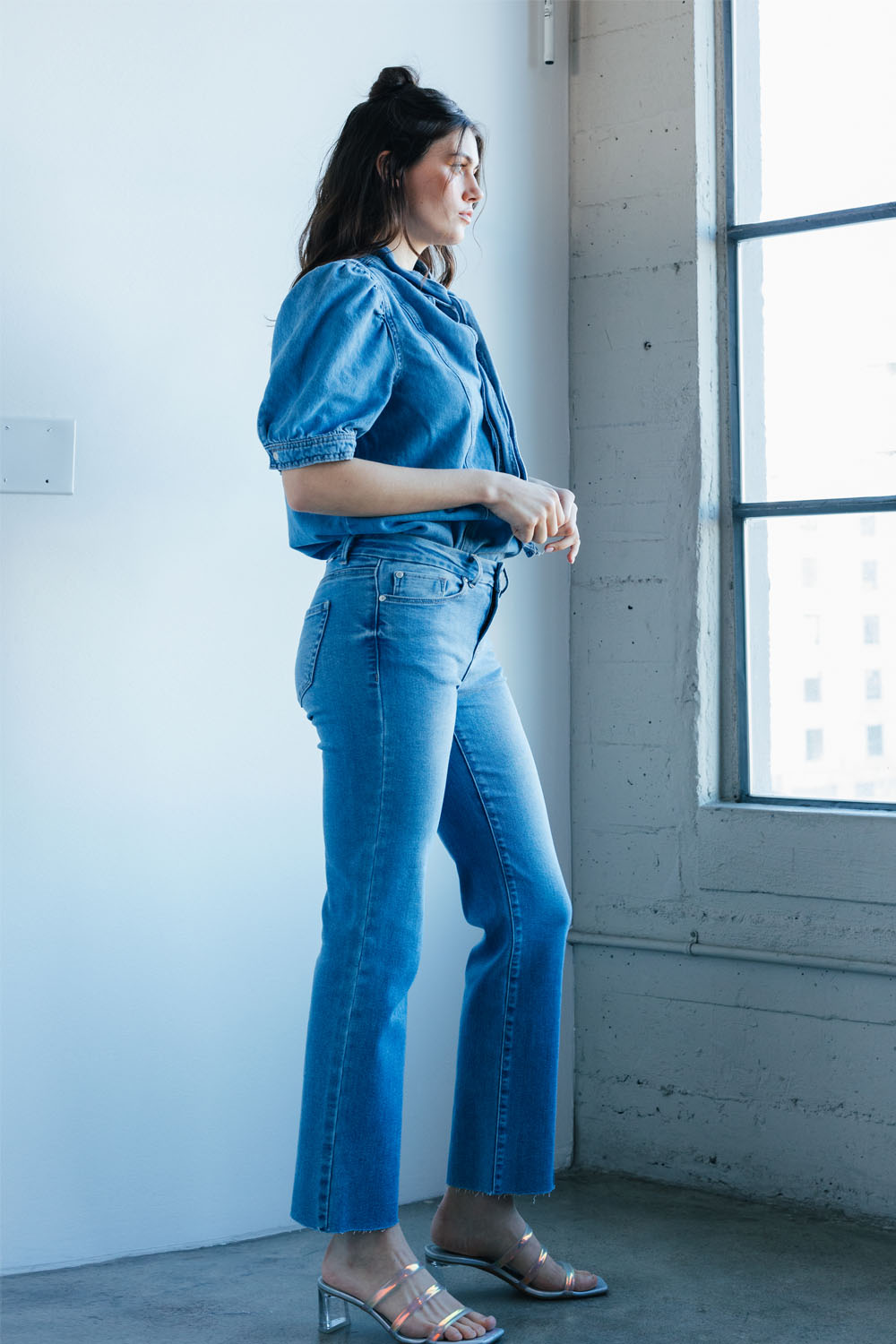 Women's straight leg blue jeans, comfortable cotton for everyday wear