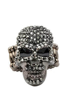 LA Jewelry Plaza stretch skull ring for men and women with rhinestone detailing and a bold design