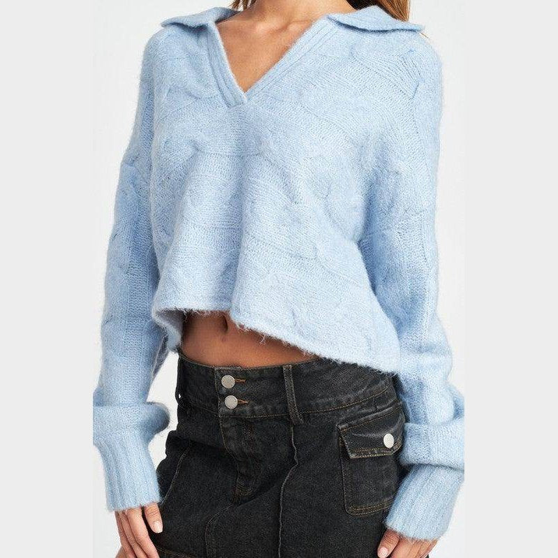 Emory Park stylish cableknit sweater in light blue with a cropped design and wide sleeves