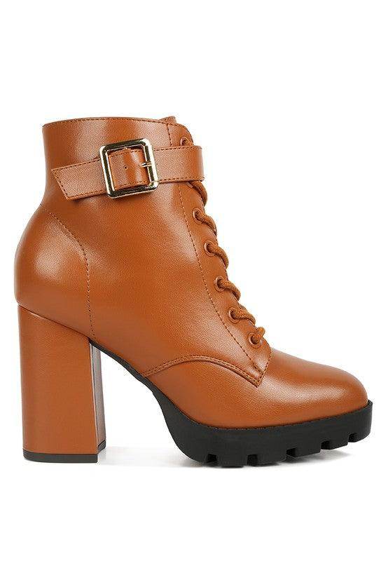 Rag Company stylish vacation boots in brown leather with a high heel and lace-up design