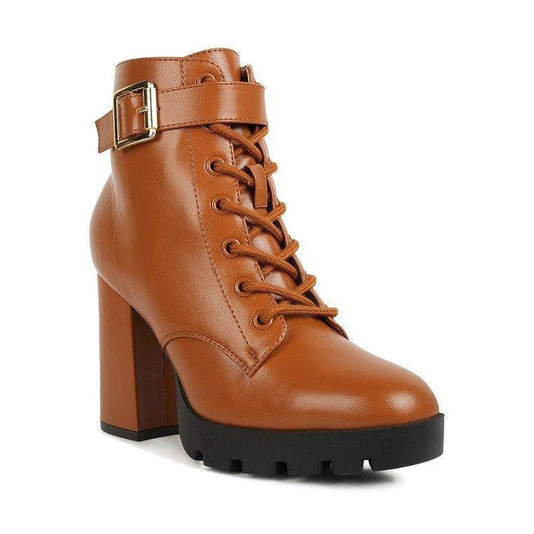 Rag Company stylish vacation boots in brown with a chunky heel and lace-up design