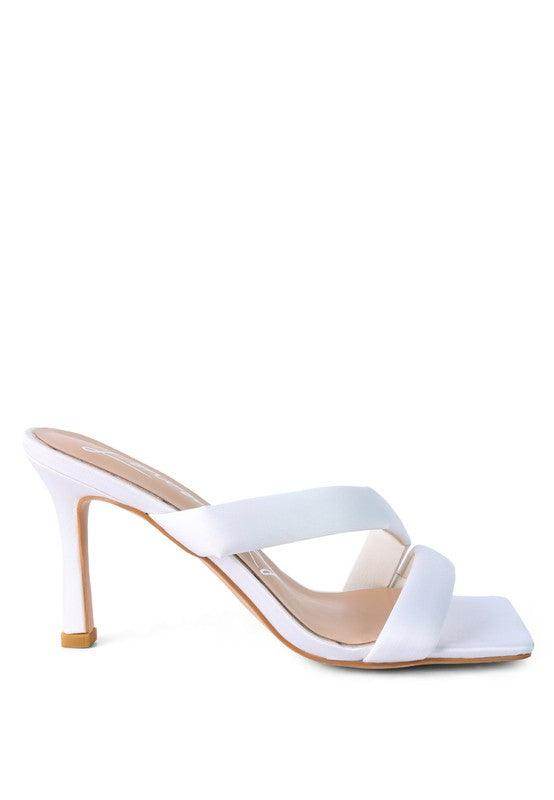 Rag Company stylish vacation heels in white with elegant cross straps and a mid-height stiletto