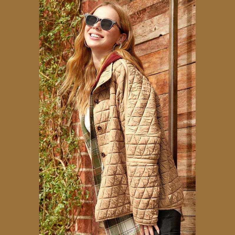 La Miel stylish vacation jackets in beige quilted design for trendy looks on getaways