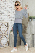 Stylish Vacation Tops Women in Gray with Relaxed Fit and Comfortable Design for Casual Outings