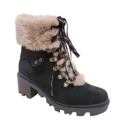 Stylish winter boots ladies featuring fur trim and sturdy laces for warmth and style