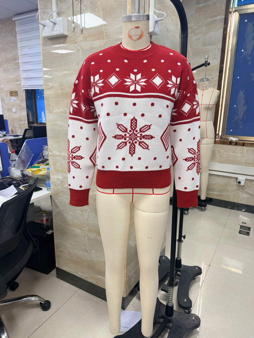 Christmas sweater in red and white, perfect for holiday parties