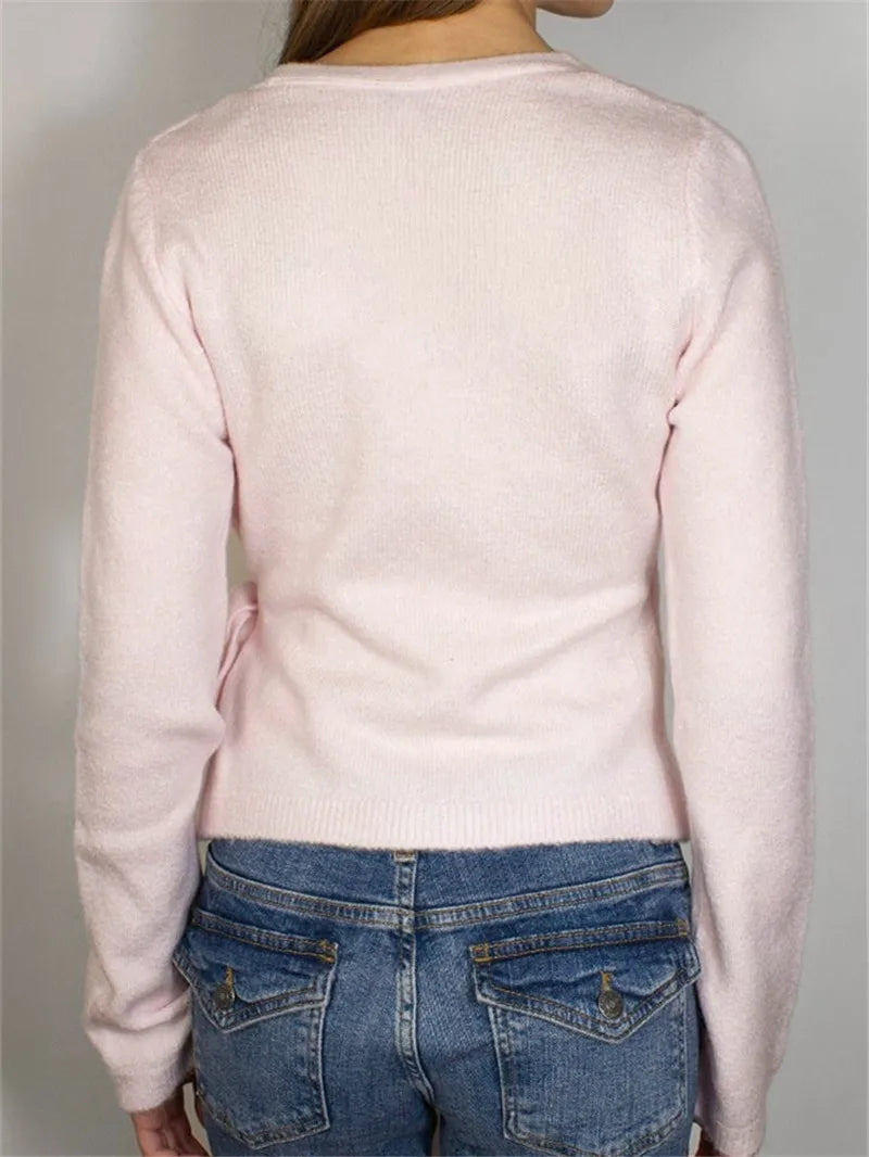Women's pink sweater crop made of soft material for casual outings