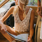 Women's tank top with lace, perfect for summer outings