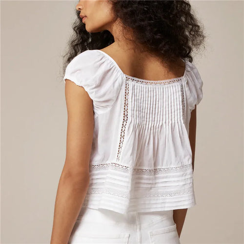 Women's white tank top with lace for summer outings