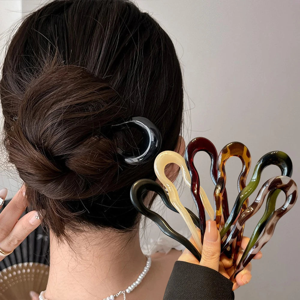 Tortoiseshell hair fork for women, stylish and functional hair accessory