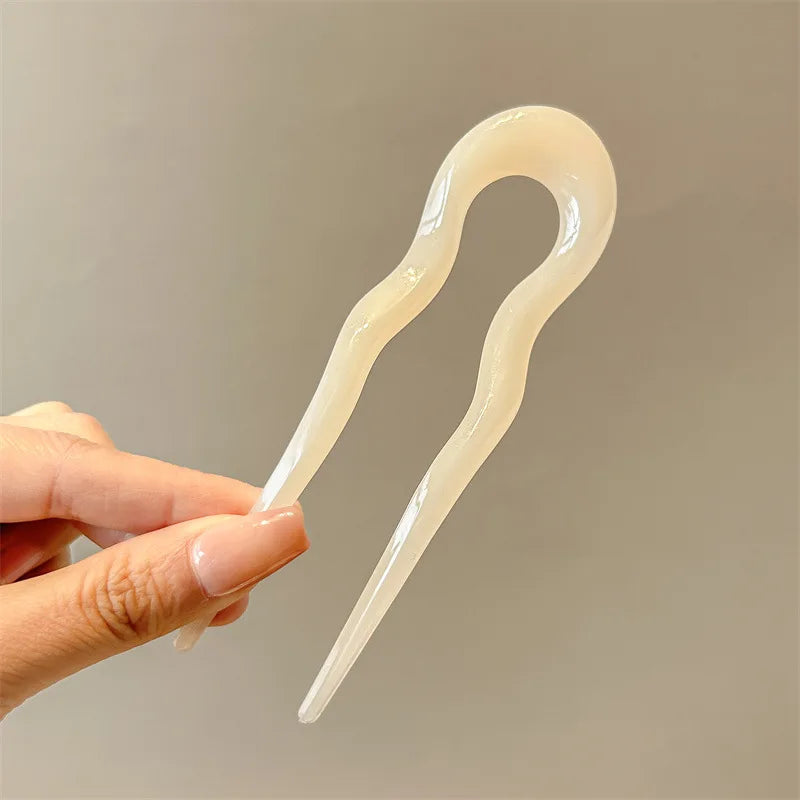 Tortoiseshell hair fork for women, stylish and easy to use