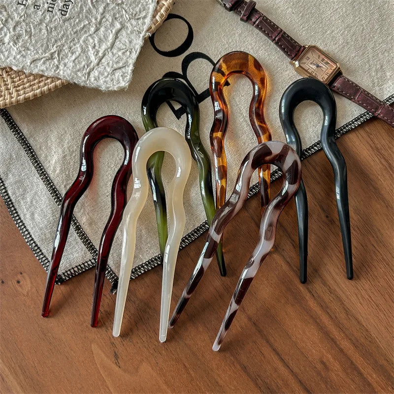 Tortoiseshell hair fork for women, stylish accents for hairdos