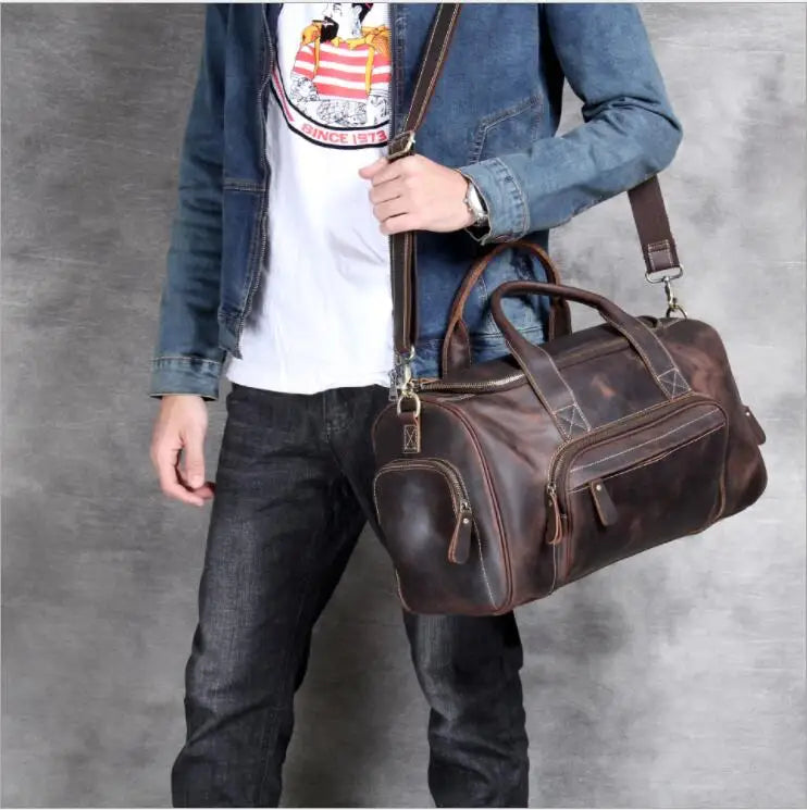 Brown leather travel bag for stylish weekend getaways