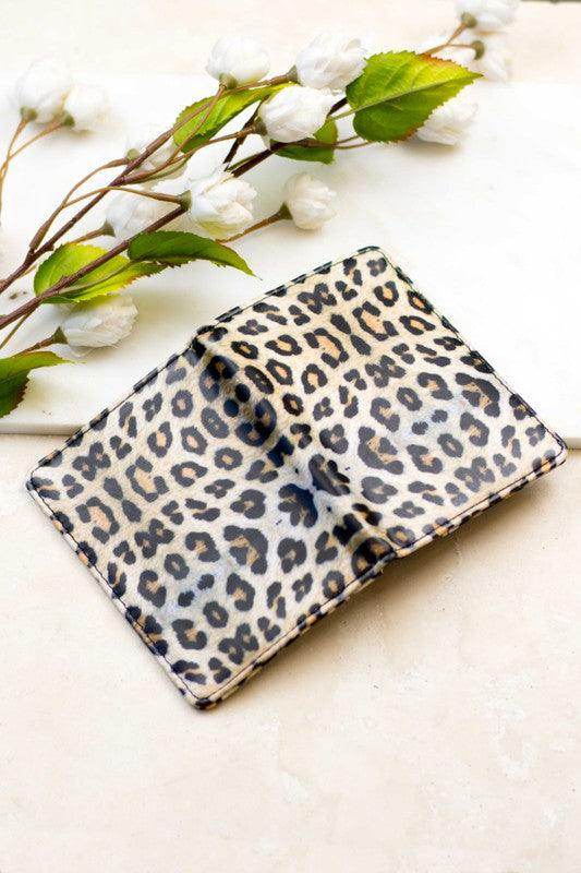 Aili's Corner leopard print travel credit card holder with a stylish design for organizing cards