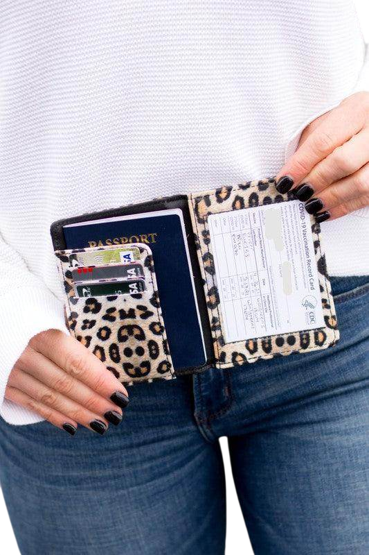 Travel Credit Card Holder - Leopard Print Style