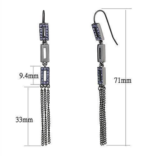 Elegant women's earrings with purple stones and chain details, perfect as trendy vacation jewelry for women