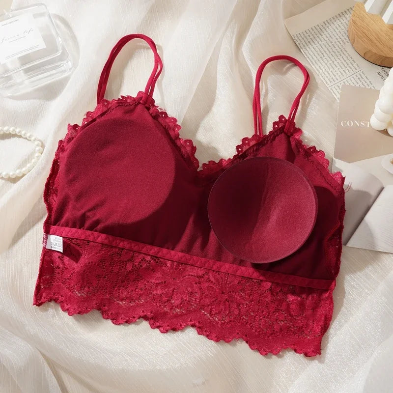 Burgundy two-piece lace underwear for travel, soft fabric design