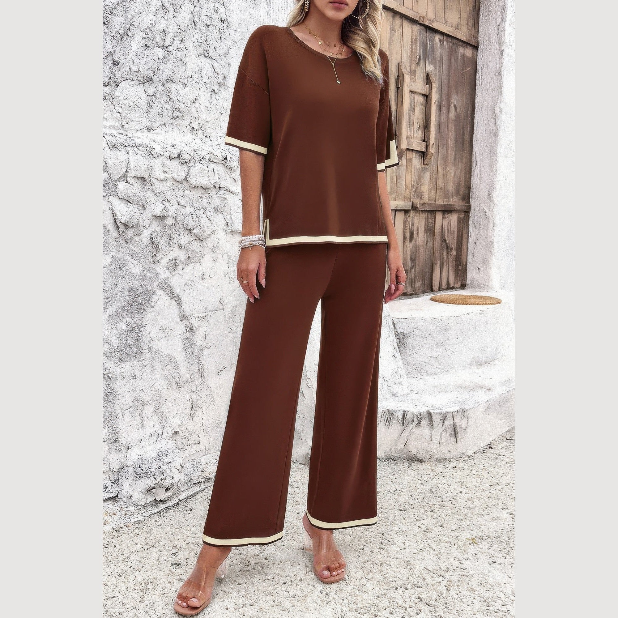 Vacation casual knitwear for women brown two-piece set with cream trim and relaxed fit