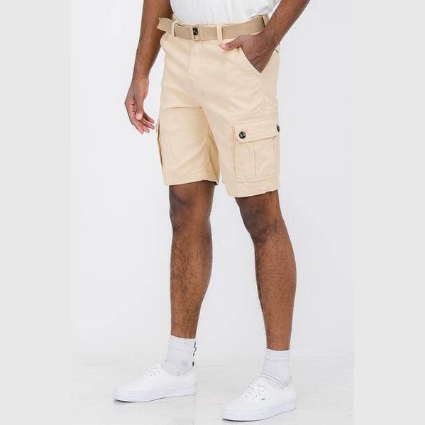 WEIV Men's vacation style cargo shorts in beige with multiple pockets and a belt for casual wear