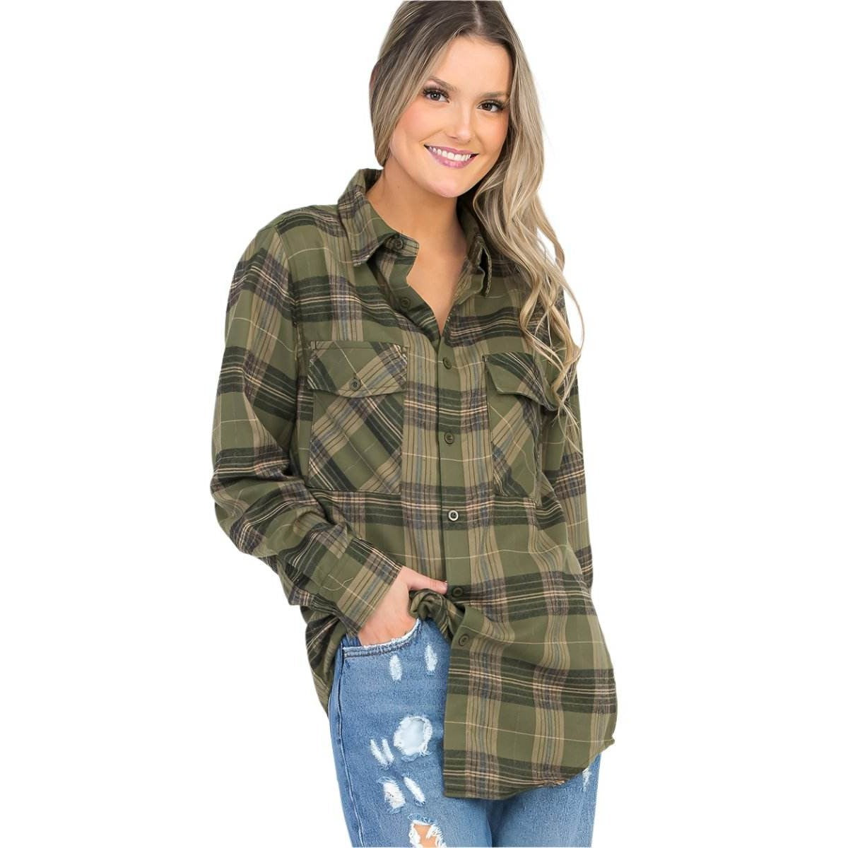 Women's green plaid vacation style flannel shirt with two chest pockets and relaxed fit