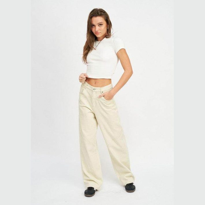 Emory Park women's vacation style wide pants in light color with side pockets for a relaxed fit