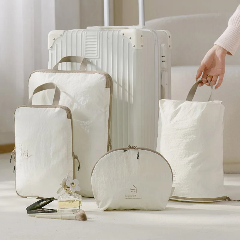 Travel vacuum storage bags for travel, compact, durable, space-saving