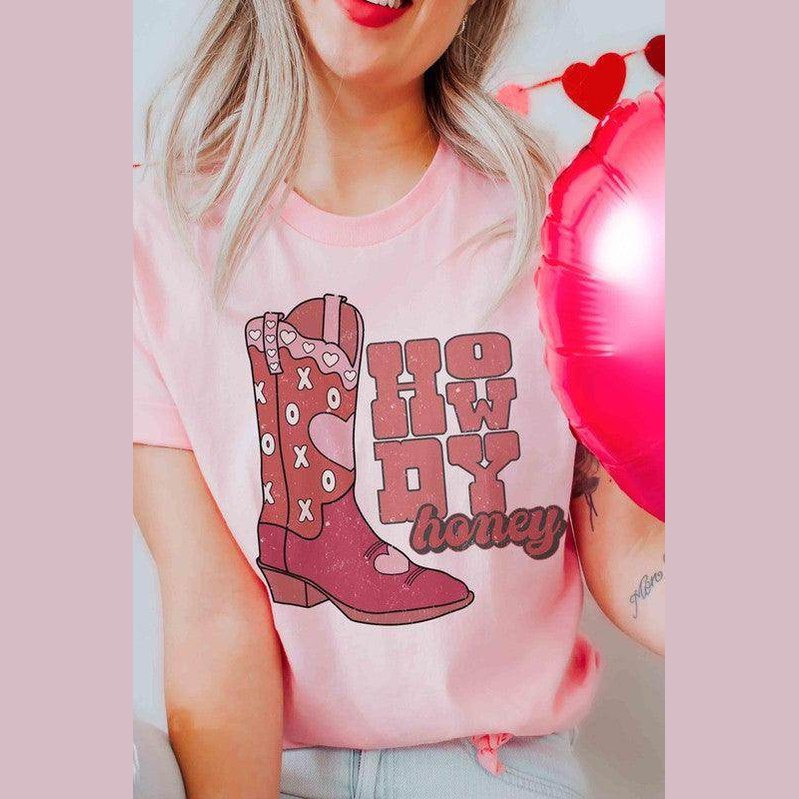 Valentine's Day Howdy Honey Graphic T-Shirt - VacationGrabs