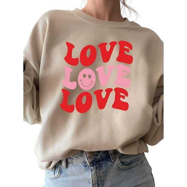 Valentine's Day Plus Size - Love Love Love Happy Face - VacationGrabs