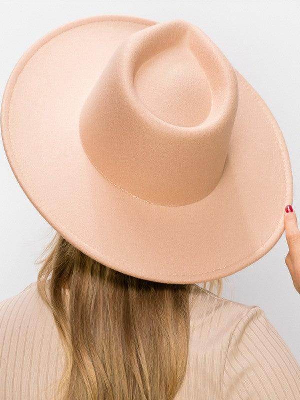 Vegan Panama hat in soft peach color, perfect for stylish sun protection for women