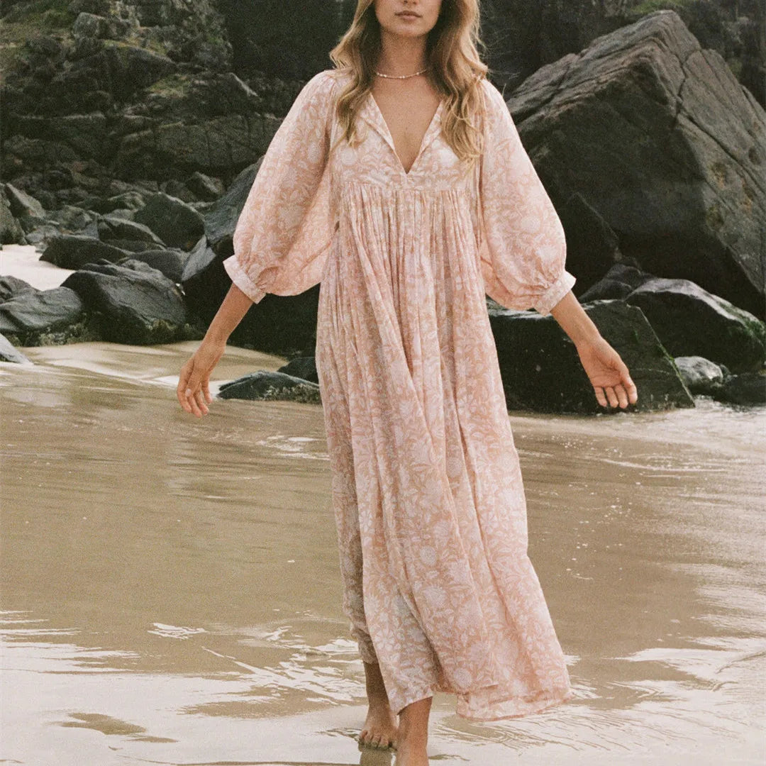 Women's floral maxi dress, lightweight material for beach outings