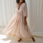 Women's floral print and maxi dress, lightweight for beach vacations