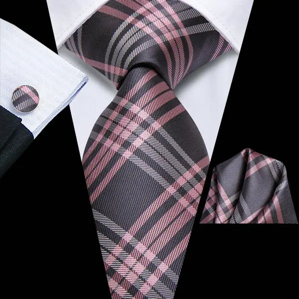 Men's plaid tie and pocket square set, learn how to fold a pocket square