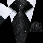 Men's black tie with polka dots, perfect for how to tie men's tie