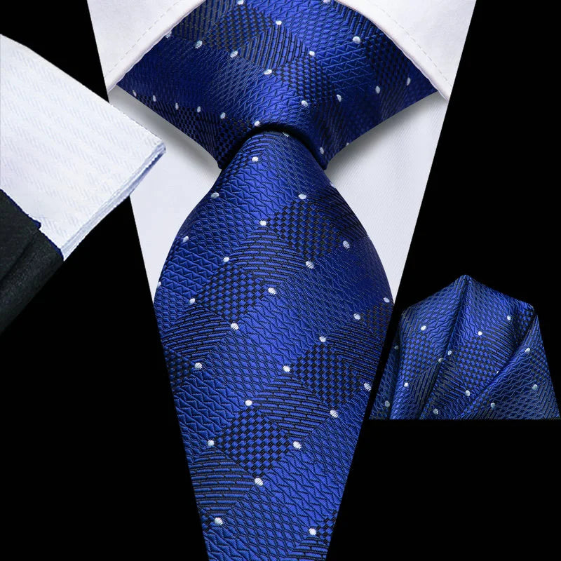 Men's blue patterned tie and pocket square for formal occasions