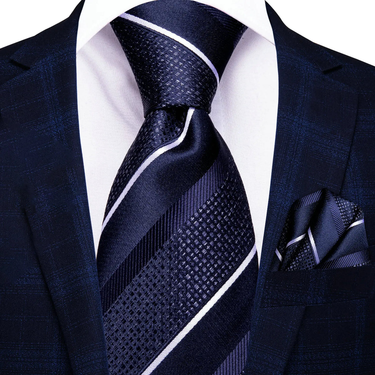 Navy necktie with stripes for formal occasions, necktie how to tie