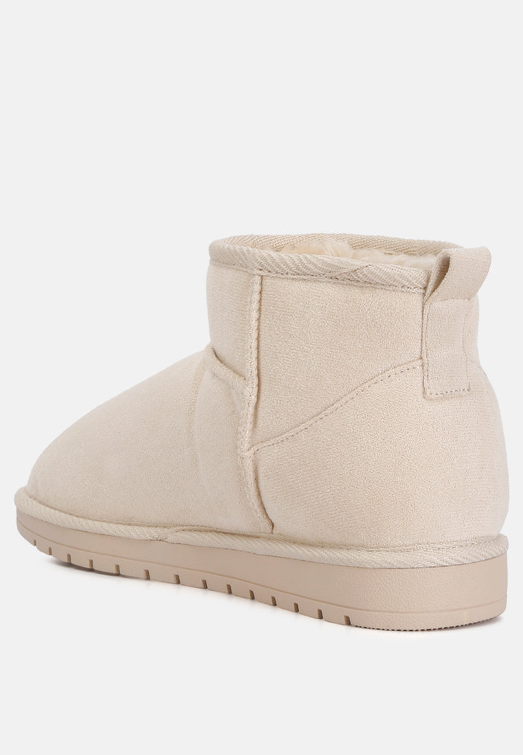 Vesper High Ankle Flat Winter Boots