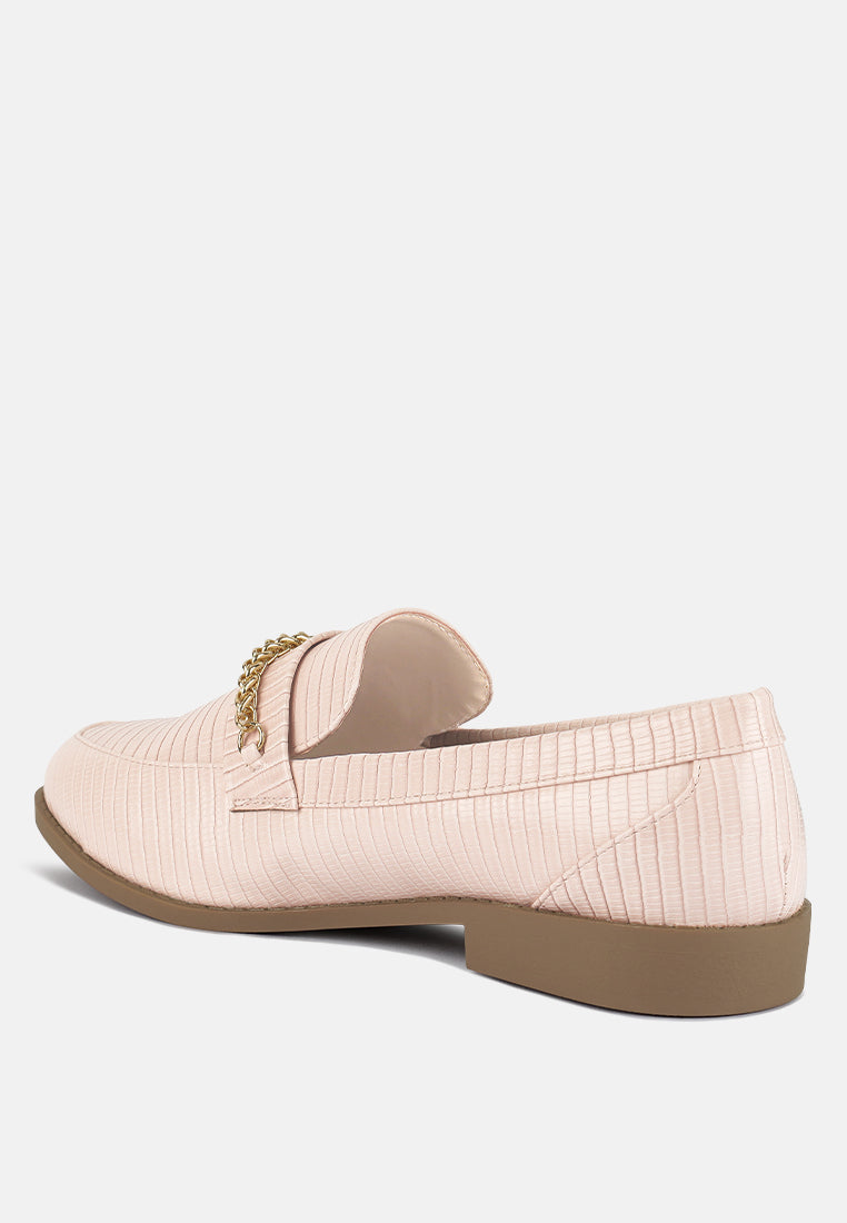 Vouse Low Block Loafers Adorned With Golden Chain