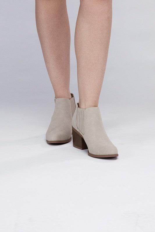 Women's Shoes - Boots Vroom Ankle Booties