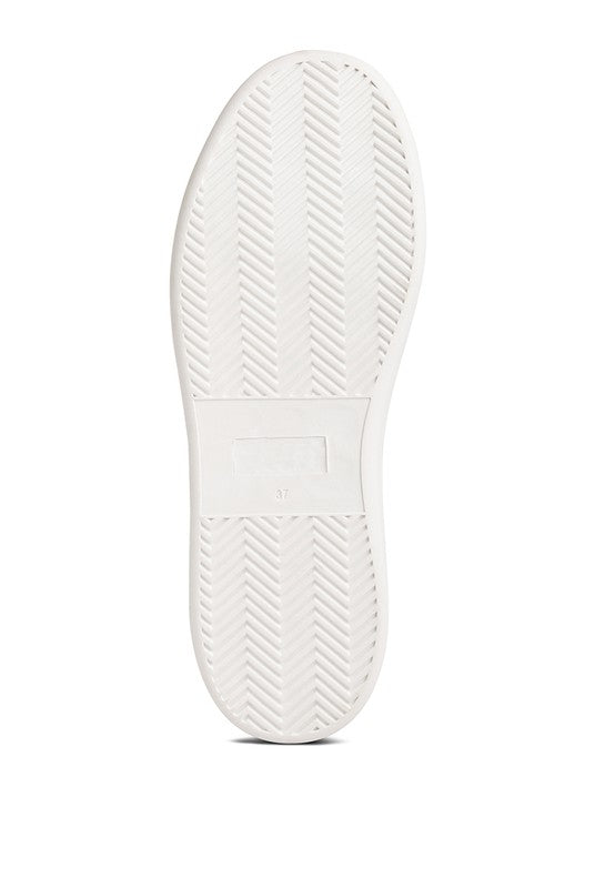 Rag Company women's white sneakers, perfect walking shoes for sightseeing tours