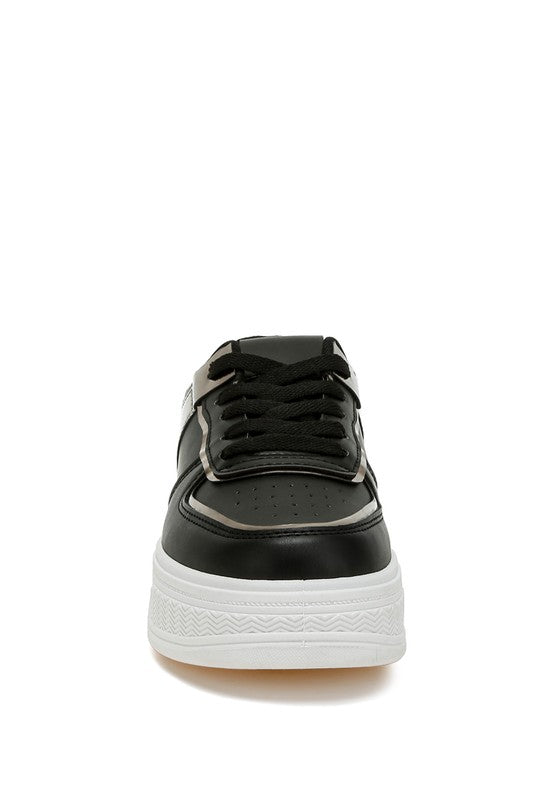 Women's black sneakers, leather, ideal walking shoes for sightseeing tours