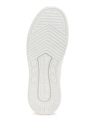 Rag Company women's white sneakers, ideal walking shoes for sightseeing tours