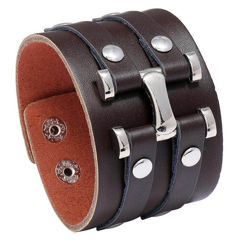 Wide cuff pu leather bracelet for men featuring stylish metallic accents and a comfortable design