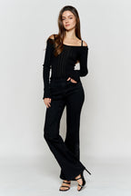 Shop ENJEAN women's wide-leg jeans in black, perfect for casual outings