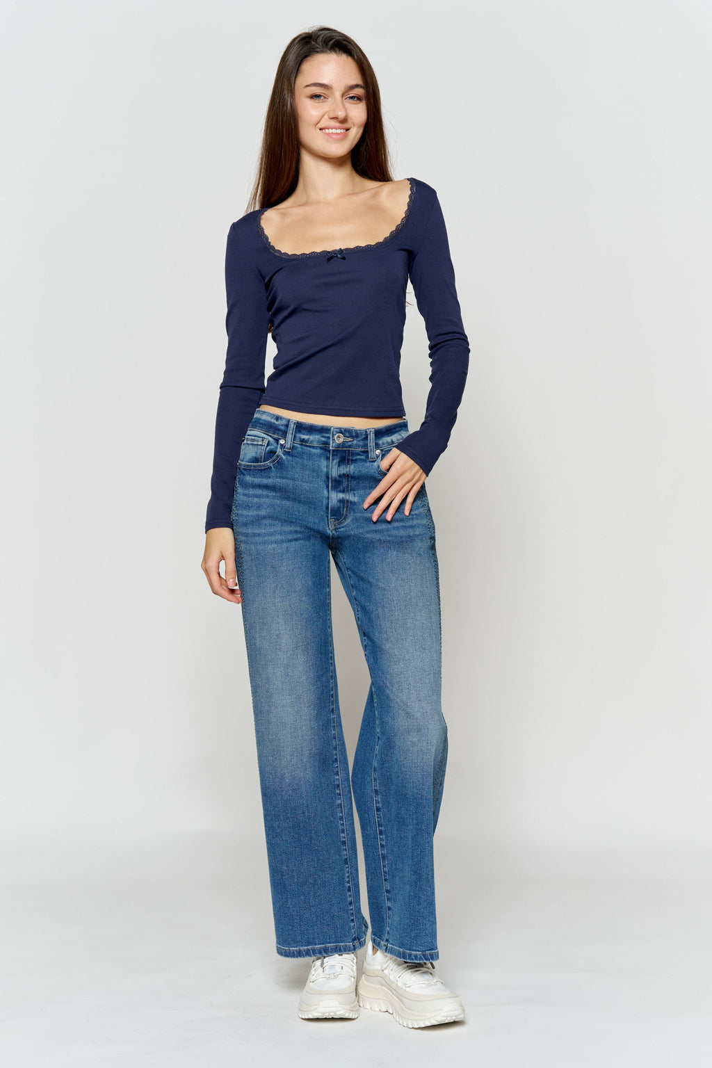 Women's blue wide-leg jeans, denim fabric, casual wear