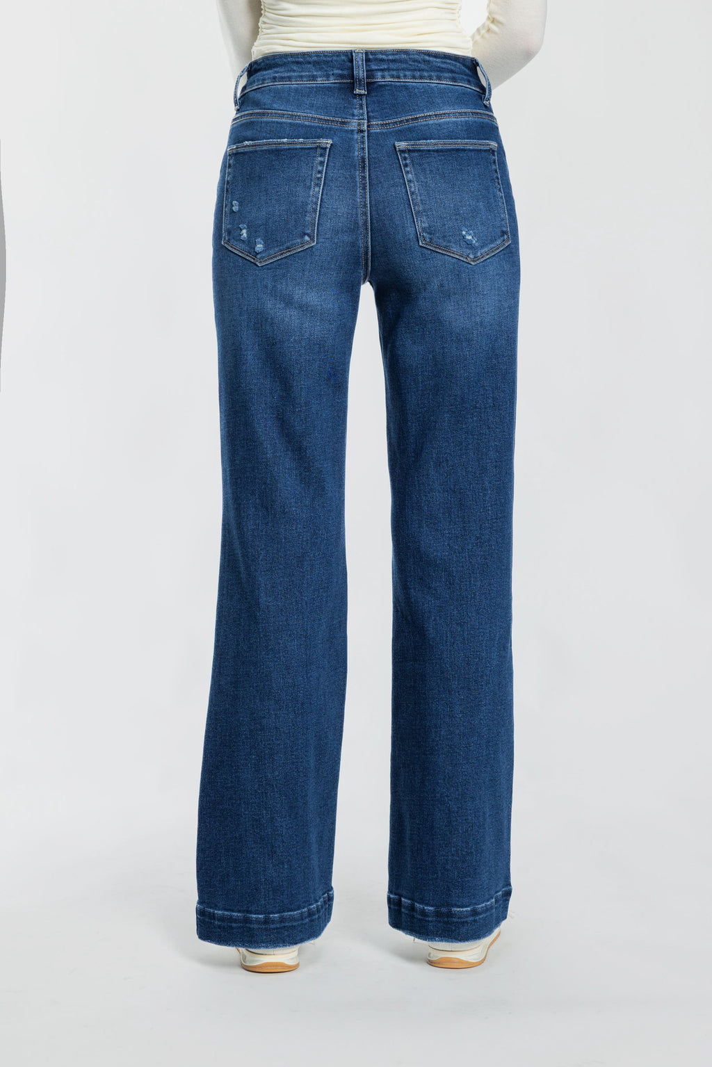 Women's blue wide-leg jeans for casual everyday wear