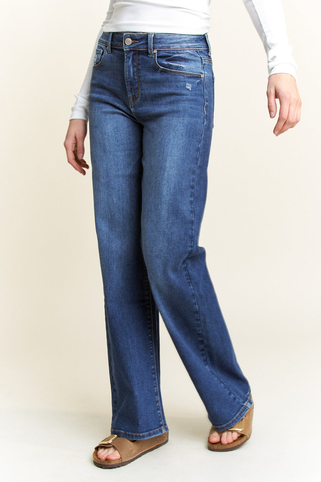 Women's blue wide-leg jeans, comfortable fit for casual wear
