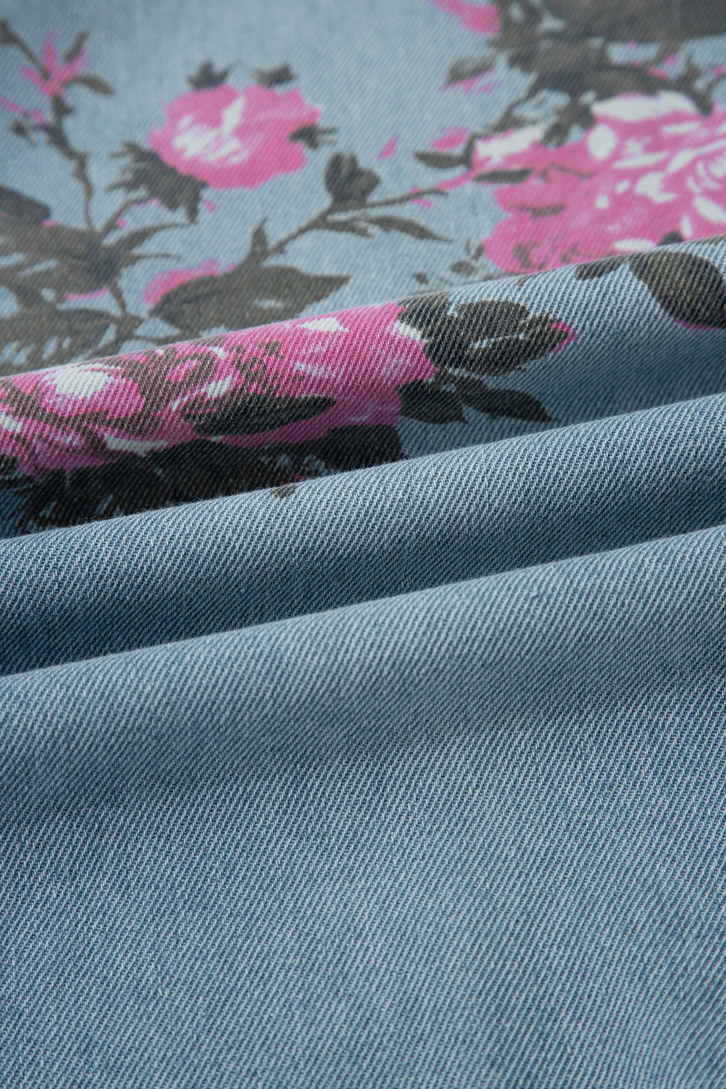 Pretty Bash wide-leg jeans with floral print for casual wear