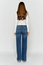Women's blue wide-leg jeans with a classic cut for casual wear